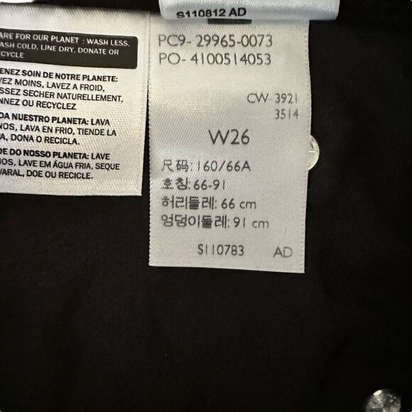 Levi’s ~ Mid length Denim Shorts ~ size 26 - Picture 5 of 10